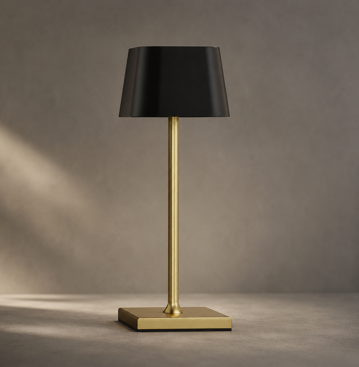 Cordless Accent Table Lamp
